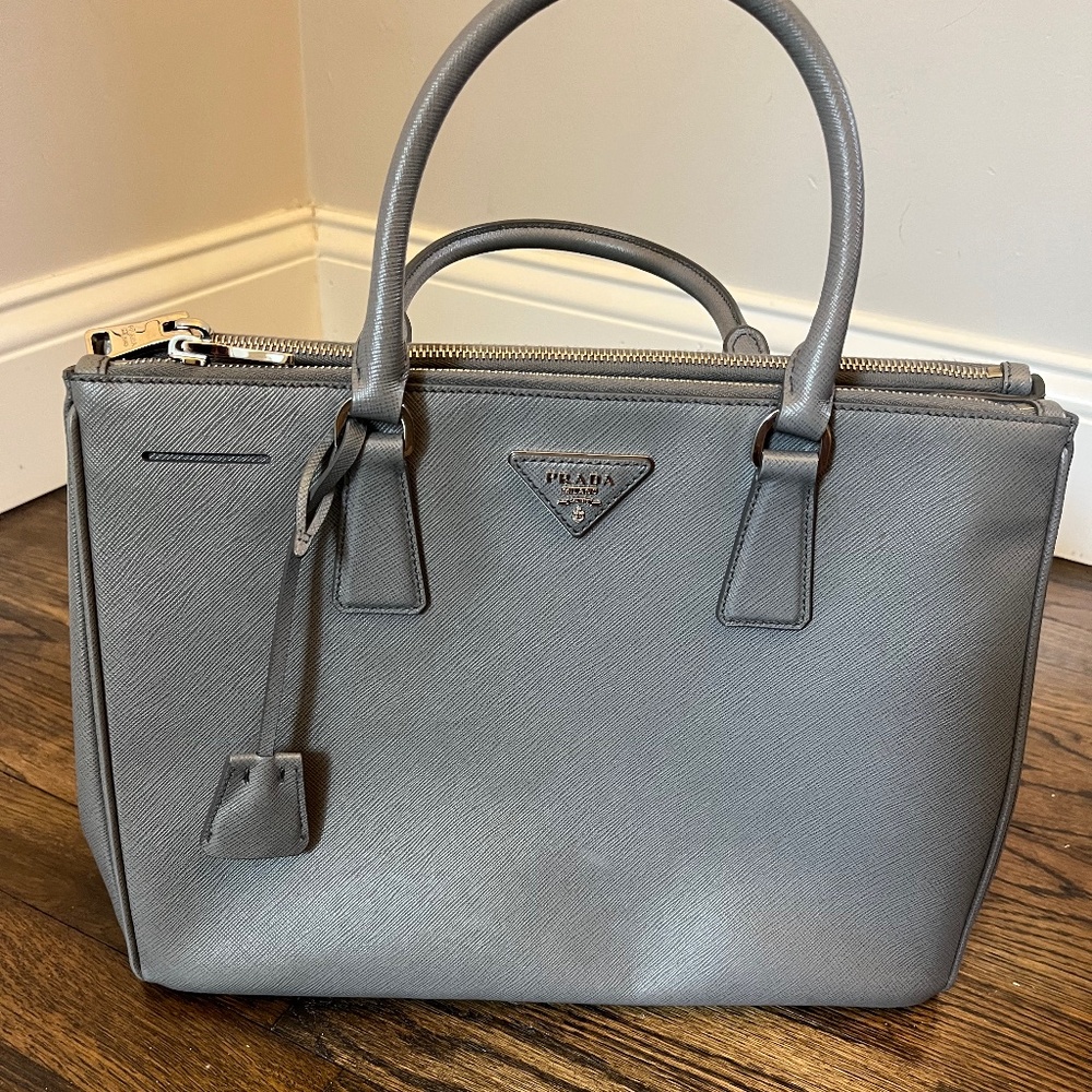 Medium Double Zip Prada - image 1